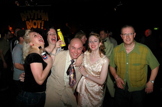 min 2007 11 24 riot 699
